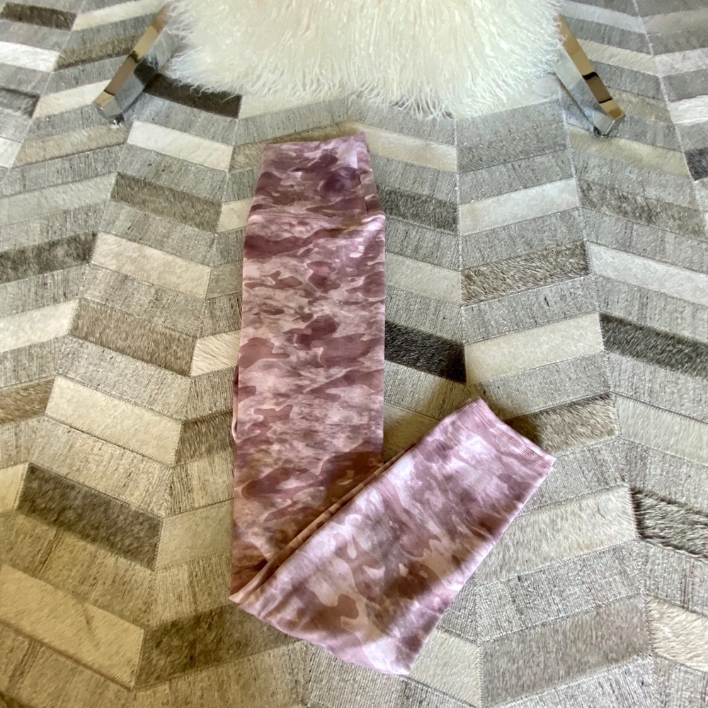 Pink leggings